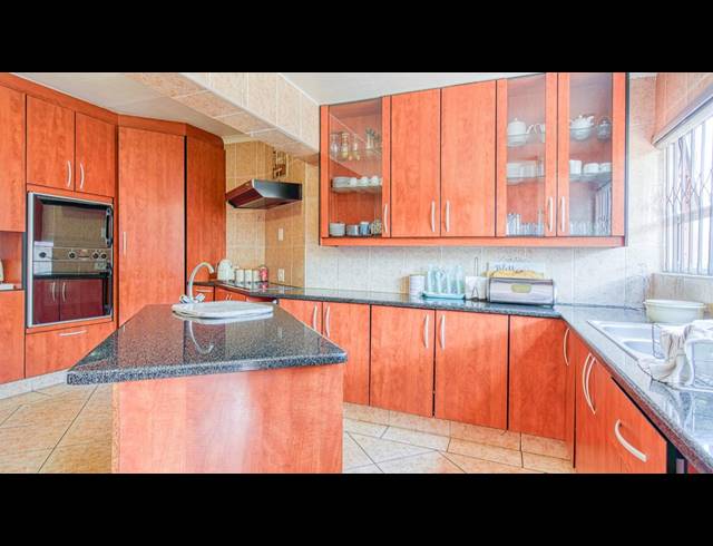 3 BEDROOM HOUSE FOR SALE IN GLENVISTA